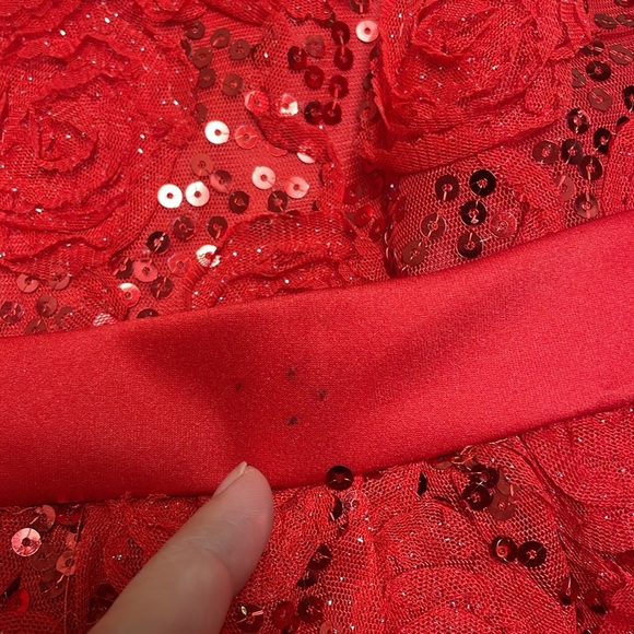 Rare Too Girls Dress Red Sparkling Rosettes size 6 - Picture 5 of 8